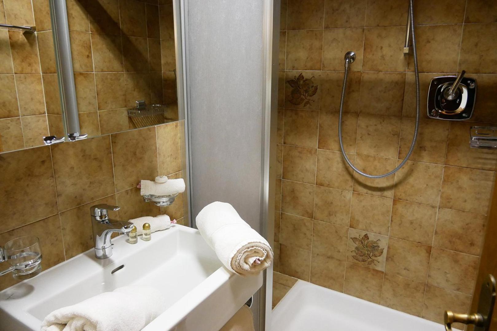 Hotel Garni Bergsonne Samnaun Pokój zdjęcie