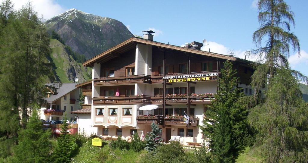 Hotel Garni Bergsonne Samnaun Zewnętrze zdjęcie