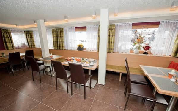 Hotel Garni Bergsonne Samnaun Zewnętrze zdjęcie